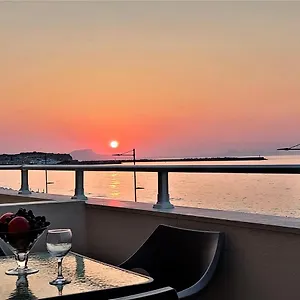 Seperi Deep Blue Apartment Rethymno (Crete)