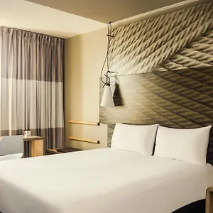 Otel Ibis Paris Coeur D'orly Airport, Orly